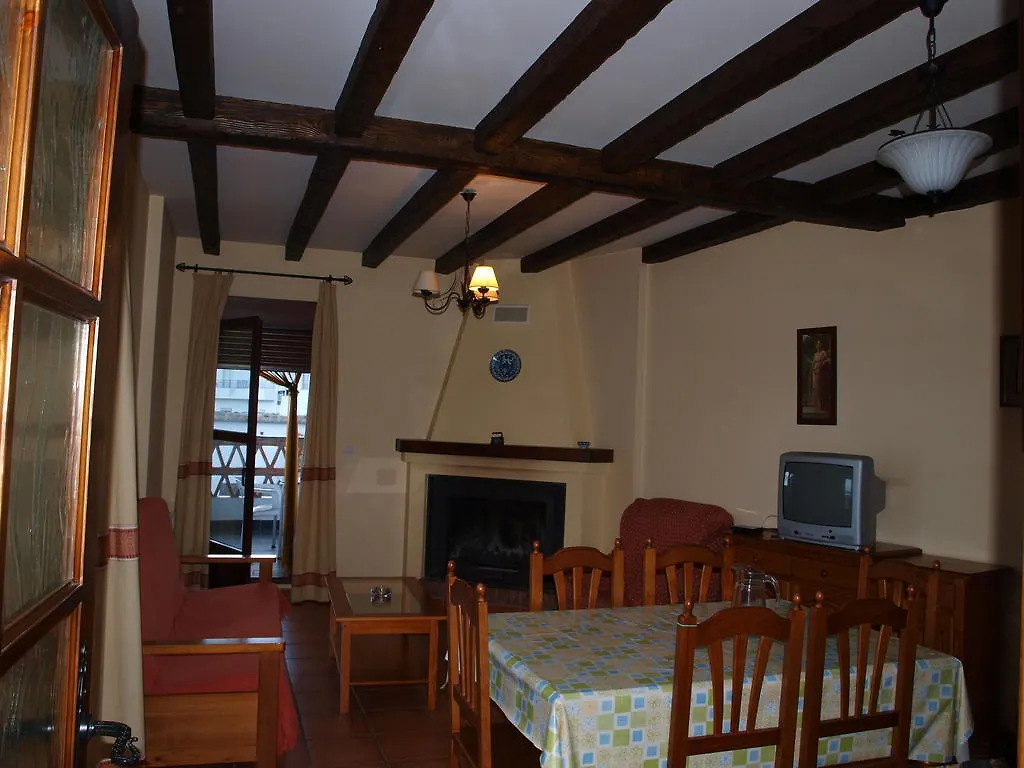 Apartamentos El Mirador Bérchules Gospodarstwo wiejskie